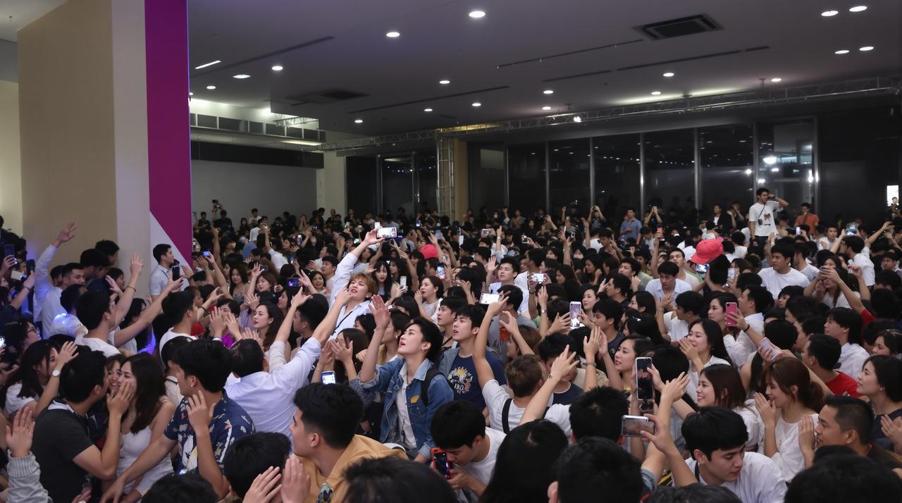 四虎视频2026年度影迷见面会